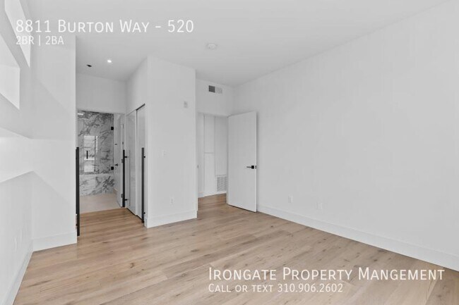 Building Photo - 8811 Burton Way