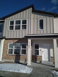 Building Photo - 3165 S 350 W