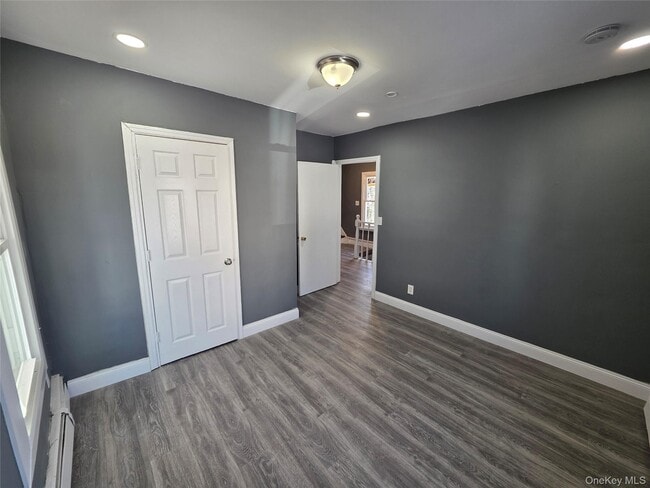 Building Photo - 91 Orchard St