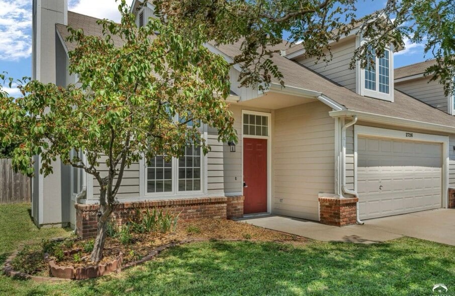 Building Photo - 2726 Harrison Pl