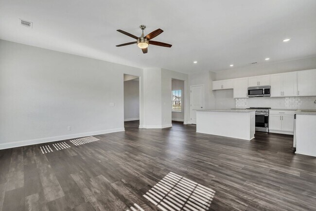 Building Photo - New Construction 4BR Home in Guyton Station – Spacious & Modern Living