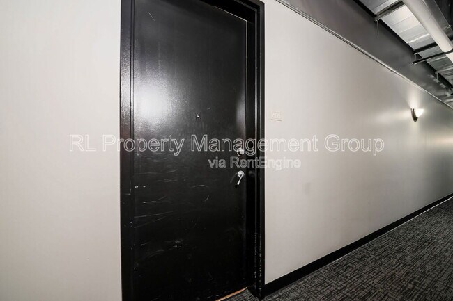 Building Photo - 110 N 3rd St
