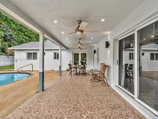 Building Photo - 9960 NW 23rd St