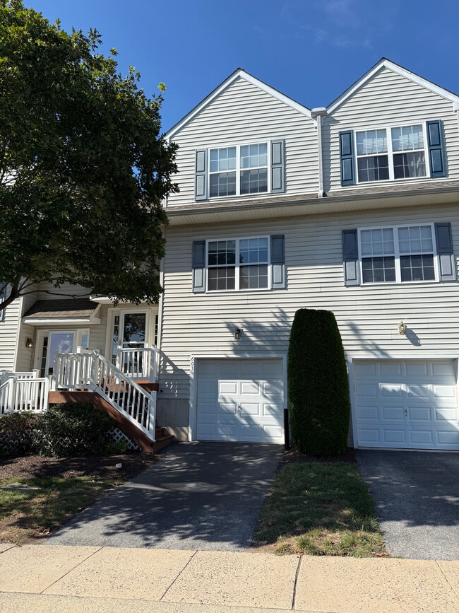 Building Photo - Phoenixville