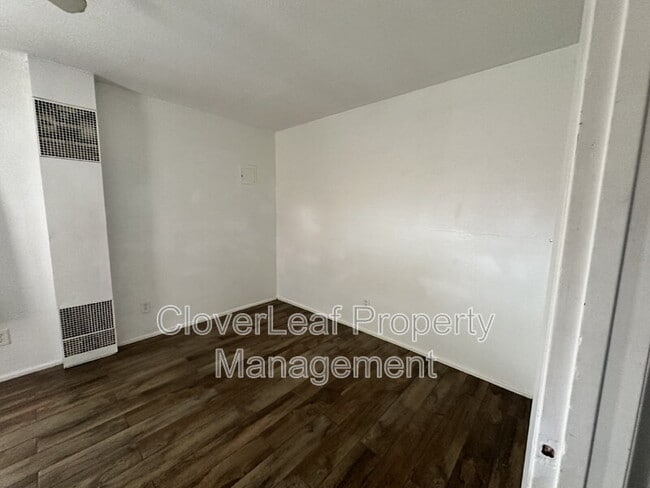 Building Photo - 317 Kashmuir Pl