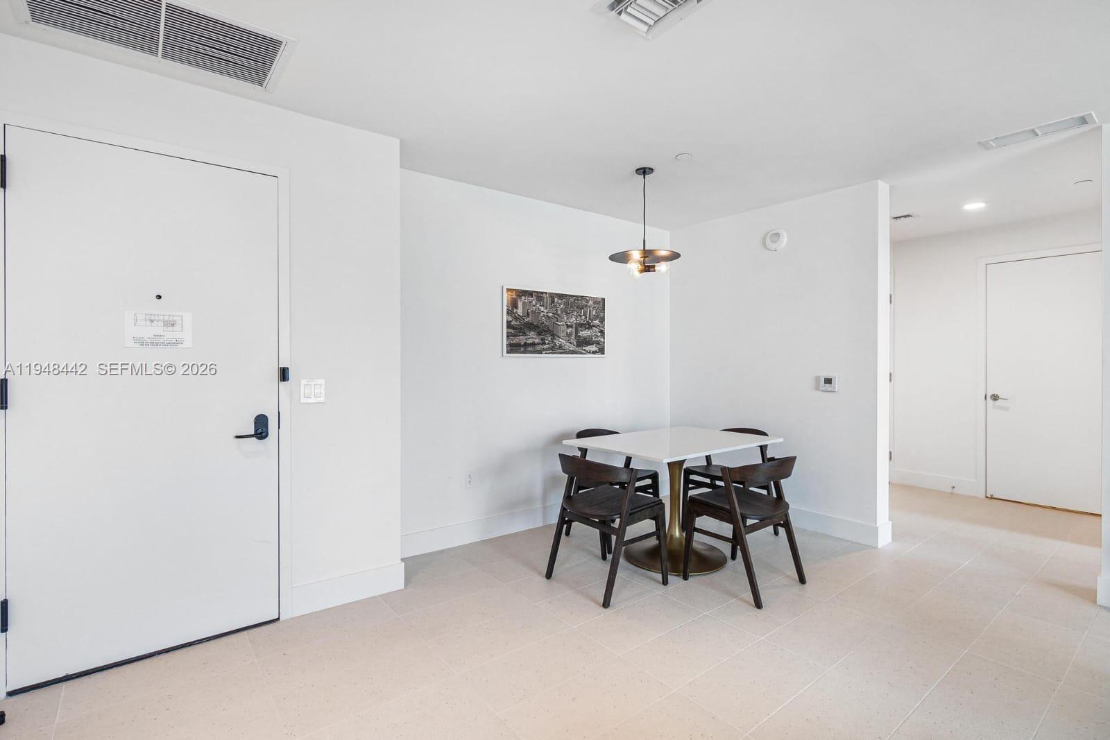 Building Photo - 159 NE 6th St