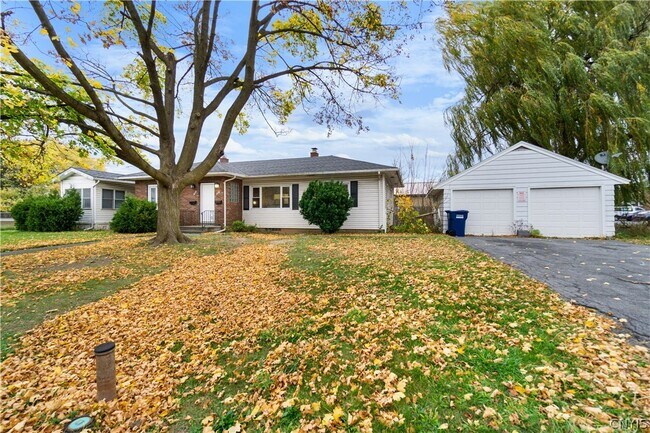 Building Photo - 326 Grant Blvd