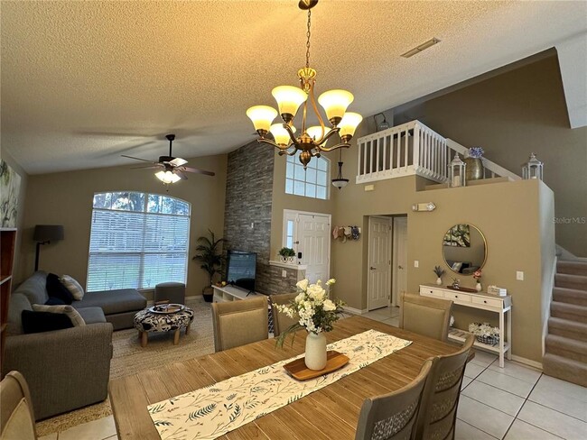 Building Photo - 2227 Mallory Cir