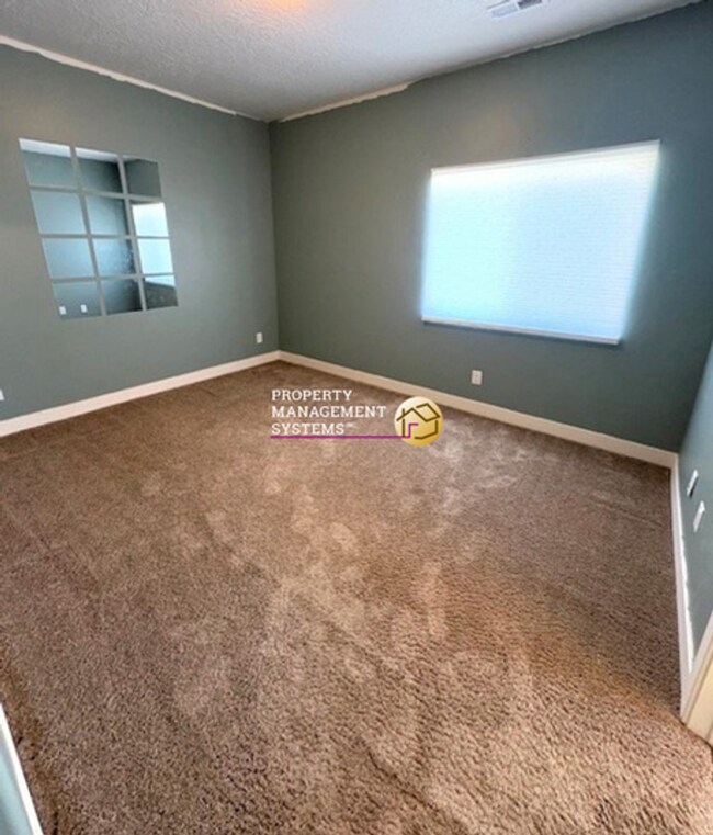 Building Photo - 4 Bedroom Eagle Mountain Home