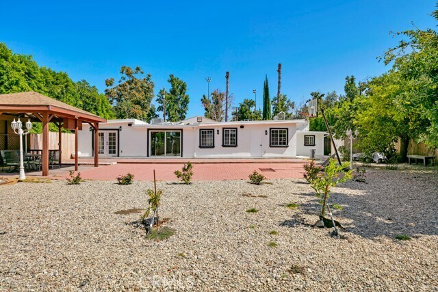 Building Photo - 5719 Beckford Ave