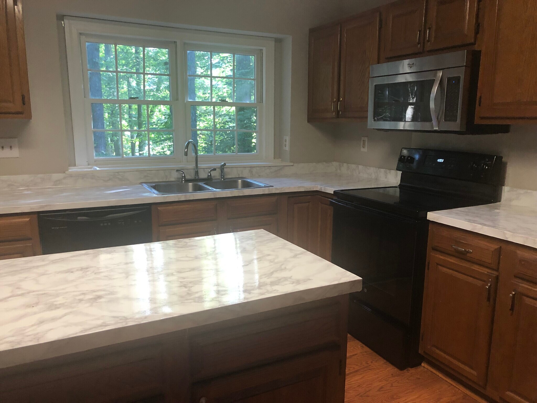 Building Photo - 4926 Benthaven Ln