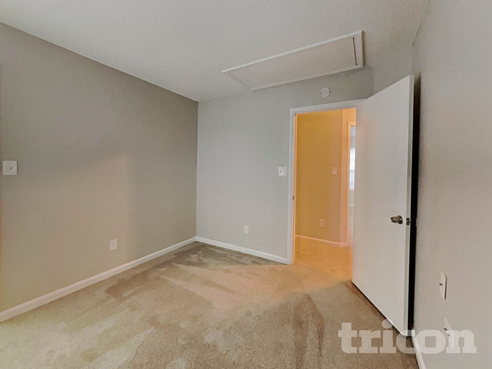 Building Photo - 10419 Battle Ct