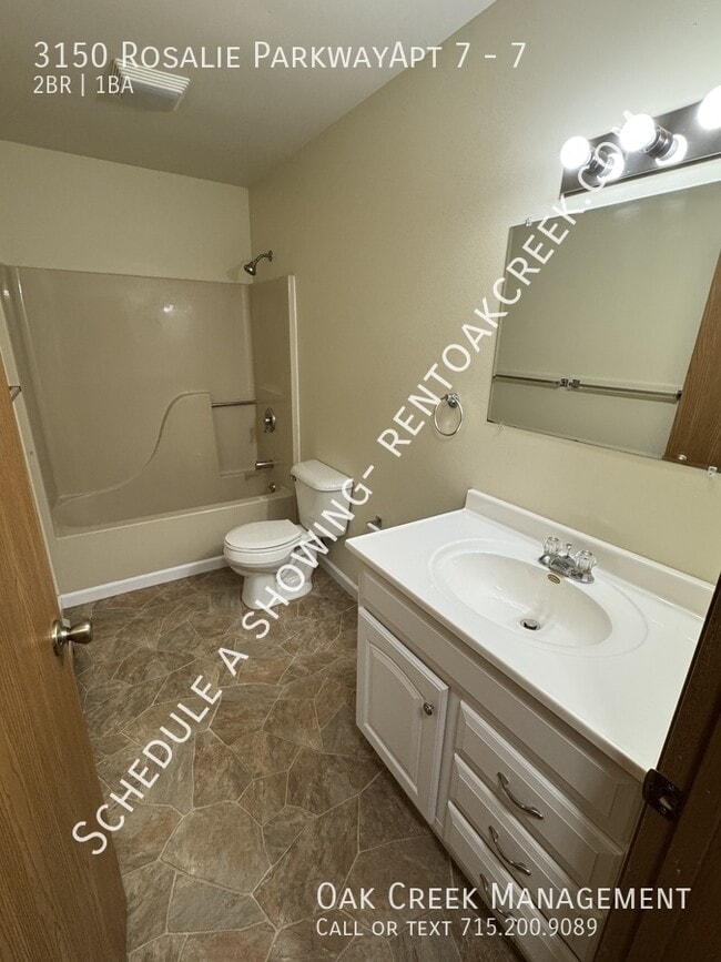 Building Photo - 3150 Rosalie Pkwy