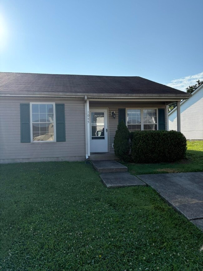 Primary Photo - 1045 Pinoak Dr