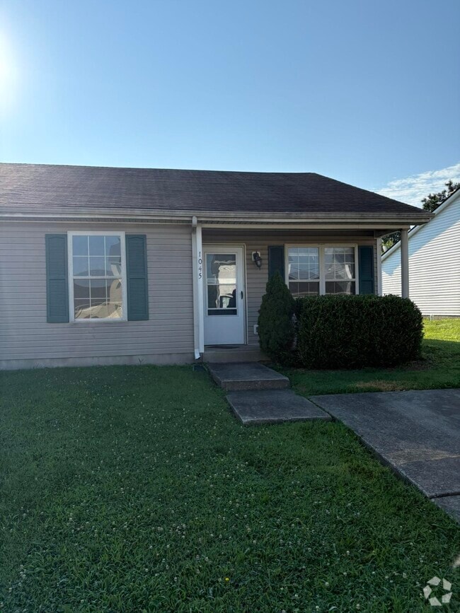 Building Photo - 1045 Pinoak Dr