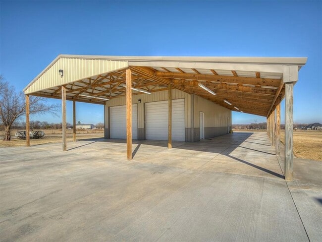 Building Photo - 7601 SW 119th St