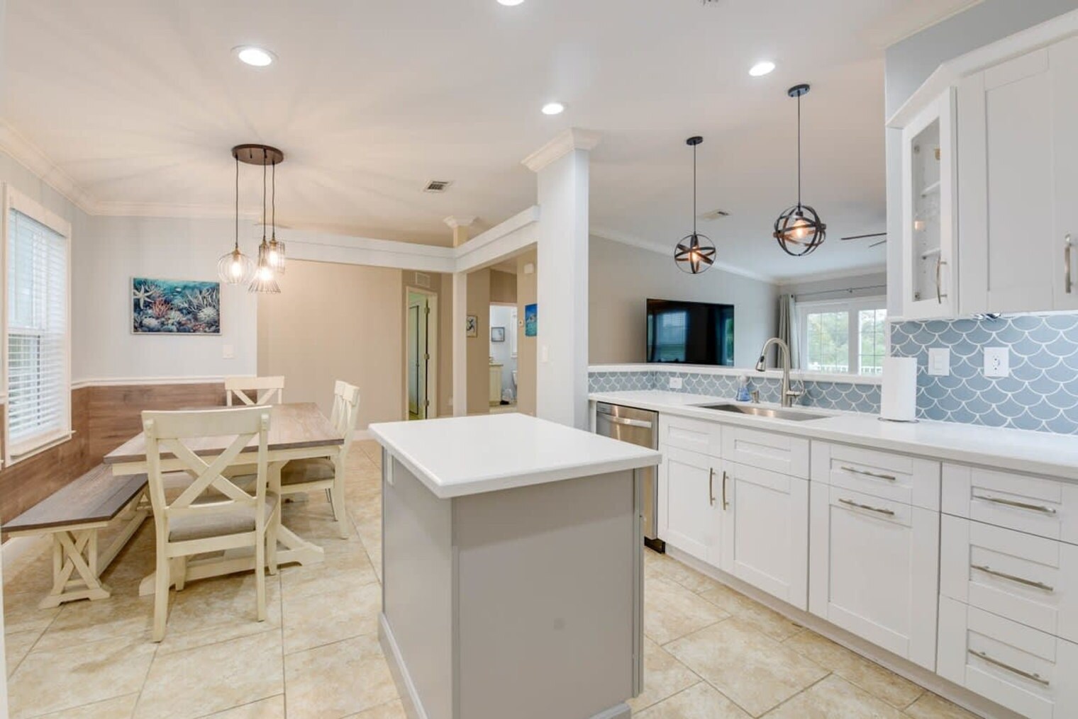 Building Photo - 886 Loggerhead Ln