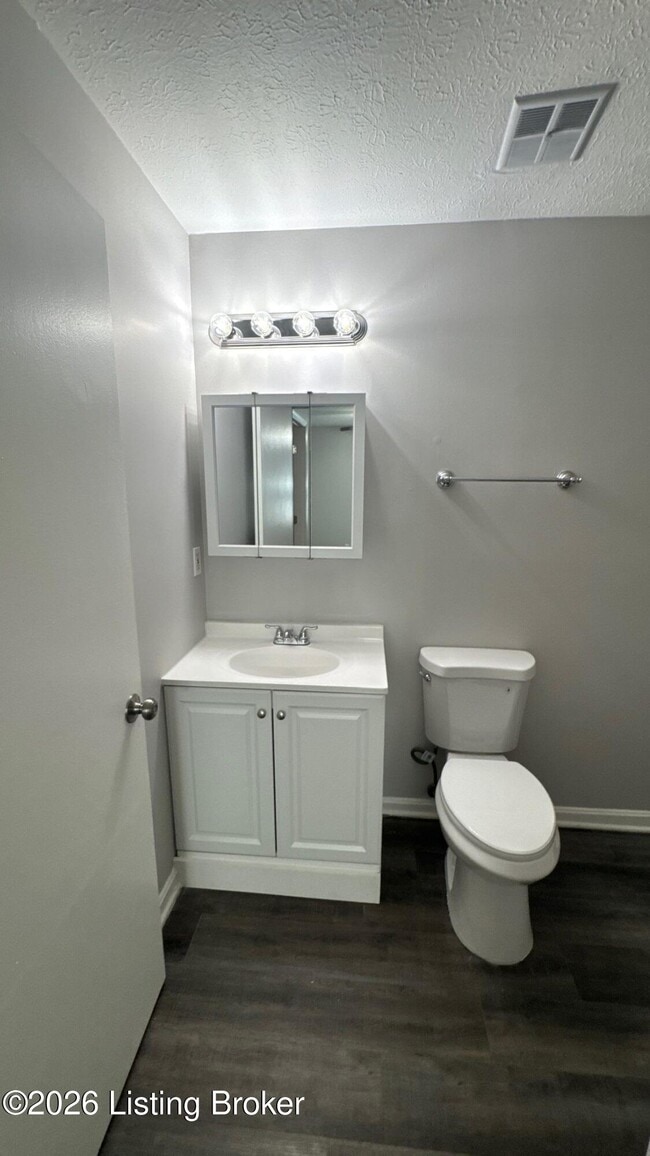 Building Photo - 6512 Six Mile Ln