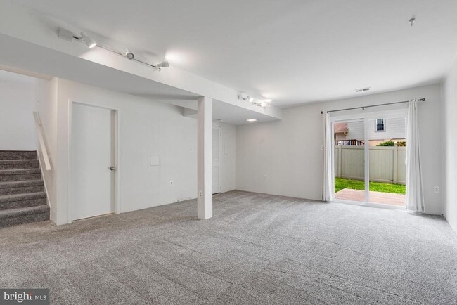 Building Photo - 8722 Litwalton Ct