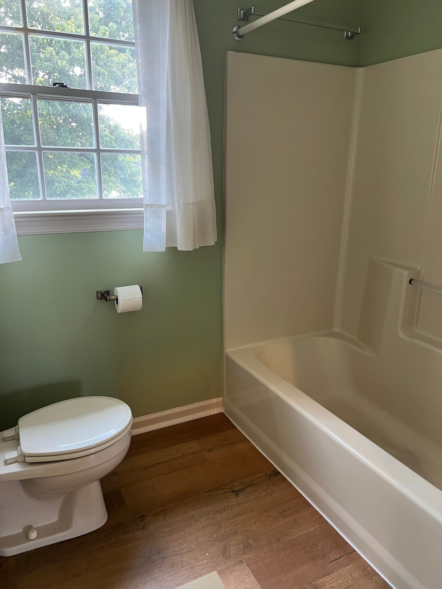 Building Photo - 1516 Tussey Ct