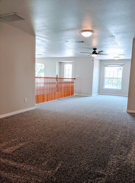 Building Photo - 2921 Allister St