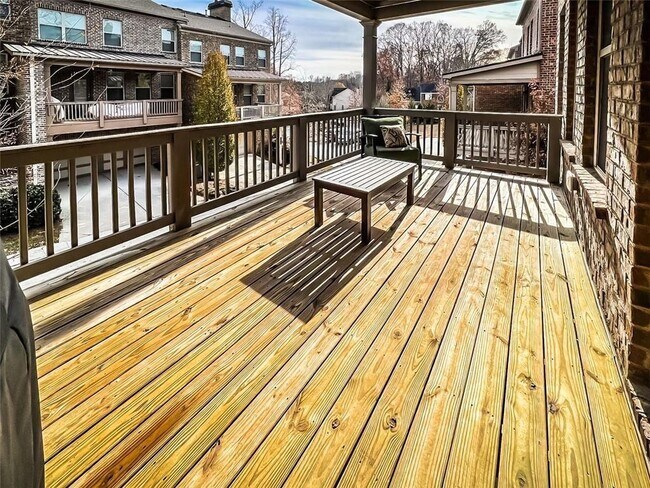 Building Photo - 2616 Vintage Dr