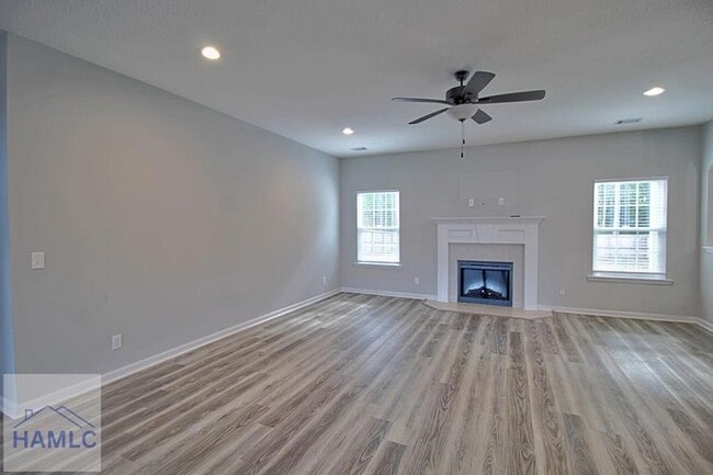 Building Photo - 39 Herty Ln