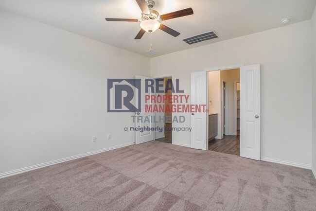 Building Photo - Charming 3-Bedroom Home in Desirable Neighborhood!