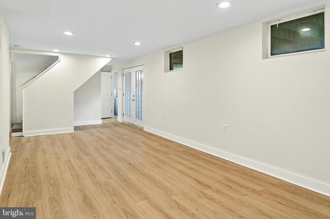Building Photo - 1812 Olney Rd