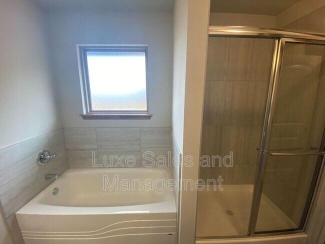 Building Photo - 7117 Daxton Ct