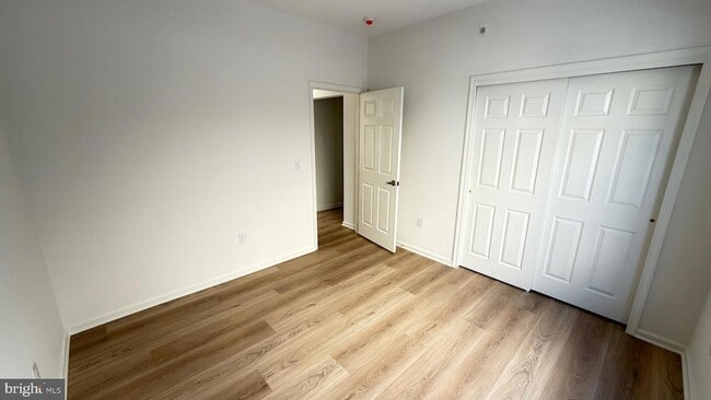 Building Photo - 49 Wagon Wheel Ln