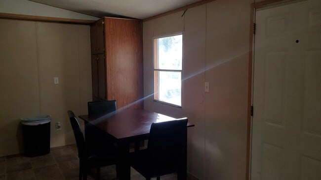 Building Photo - 2318 Sheryl Ann Ave