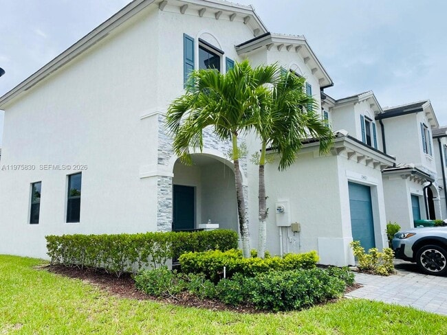 Building Photo - 13421 SW 287th Ter