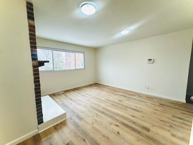 Building Photo - 4325 MorganFord Rd