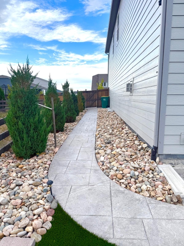 Building Photo - 18284 Grosbeak Pl