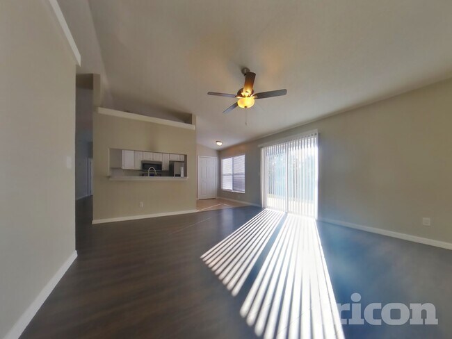 Building Photo - 15115 Margaux Dr