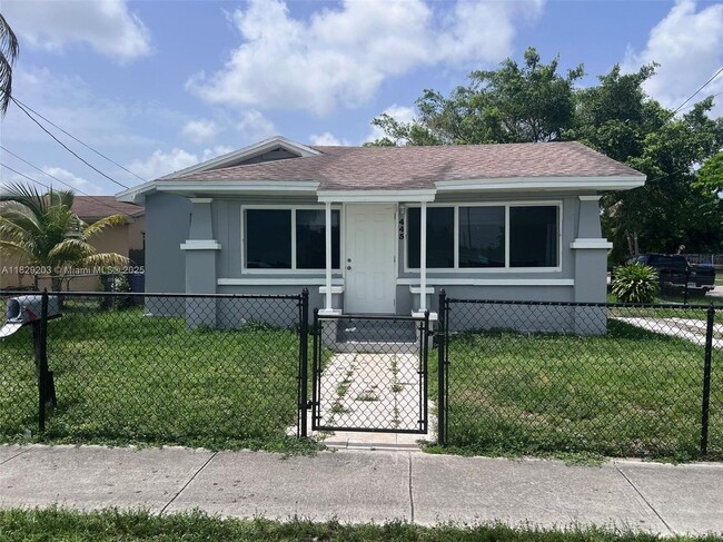 Primary Photo - 445 NE 171 St