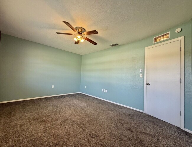 Building Photo - 12258 Foothill St