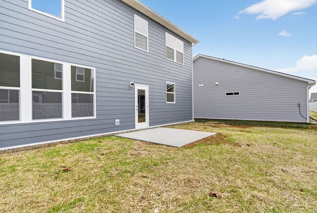 Building Photo - 7060 Sutton Dr