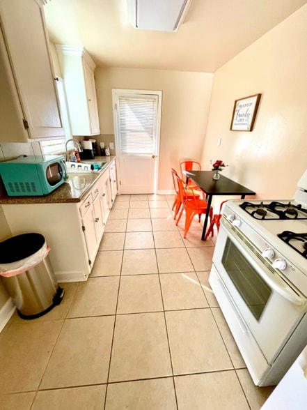 Building Photo - 4118 Gamma St