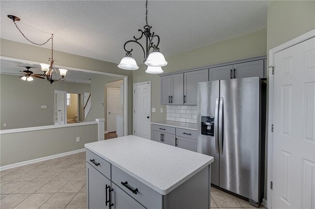 Building Photo - 305 Leatherman Ct