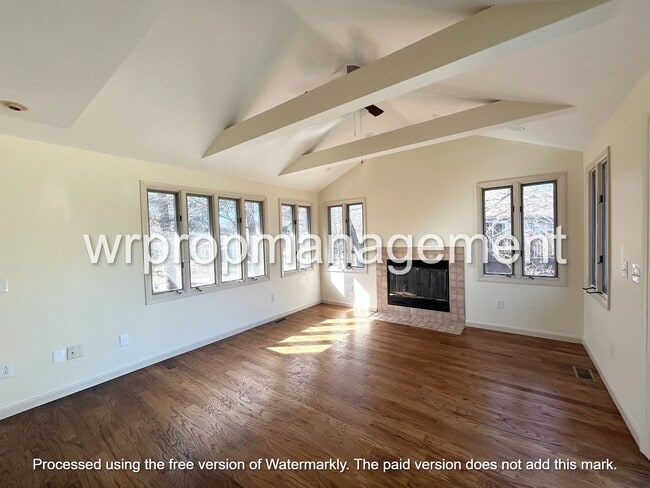 Building Photo - 1336 Winding Way