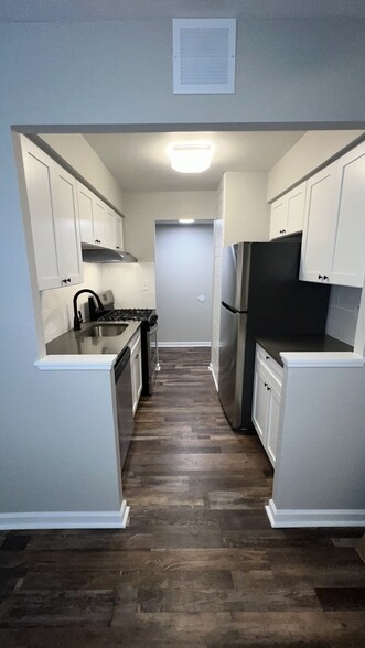 Kitchen from Dining room - Hilliard East