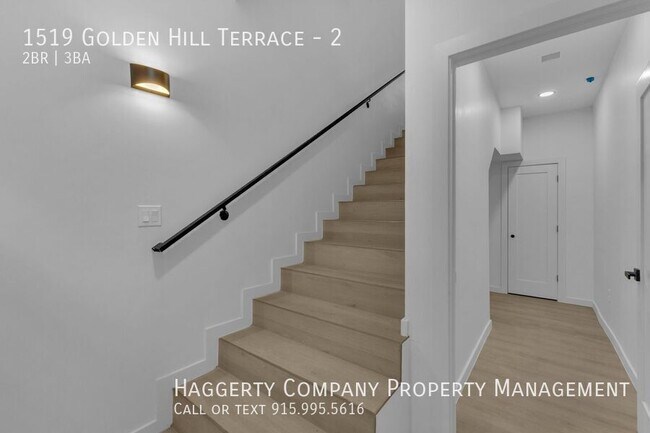 Building Photo - 1519 Golden Hill Terrace