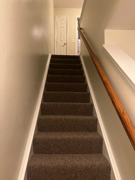 Building Photo - 22954 Fontwell Square