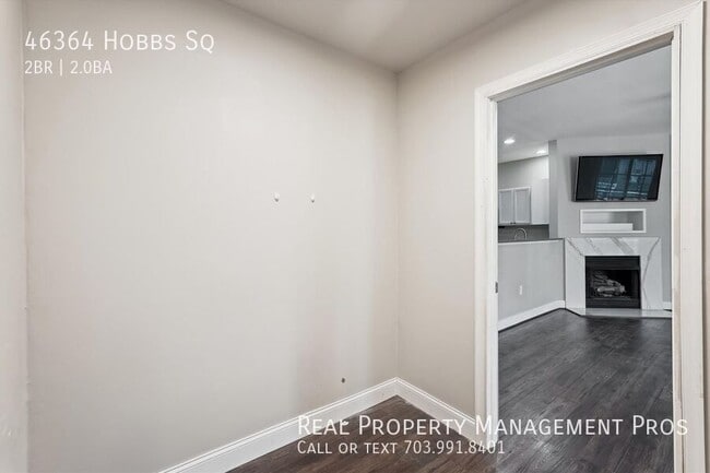 Building Photo - 46364 Hobbs Square