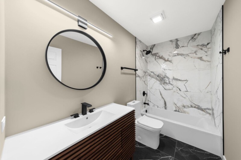 Building Photo - 990 Whitehall Way