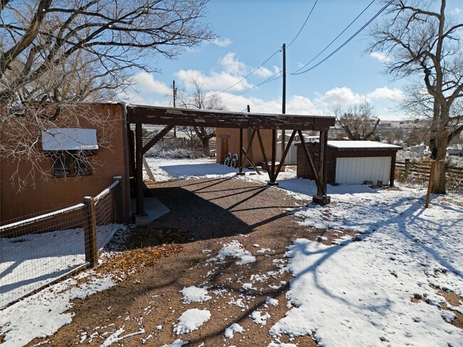 Building Photo - 27633 W Frontage Rd