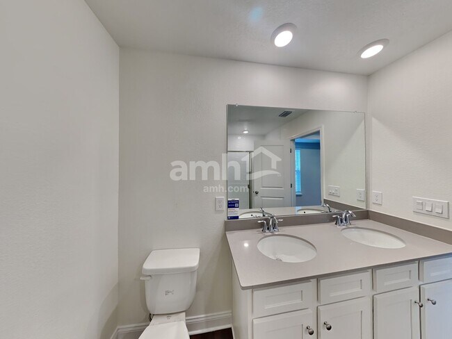 Building Photo - 2518 Sunrise Ct