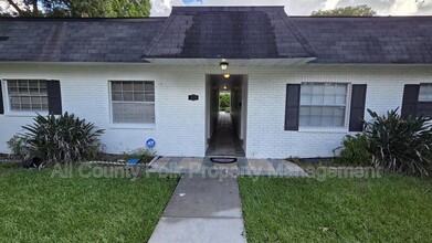 Building Photo - 519 Duchess Ct